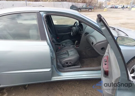 2003 Oldsmobile Aurora 4.0 z USA, uszkodzony, nr VIN 1G3GS64C134119687